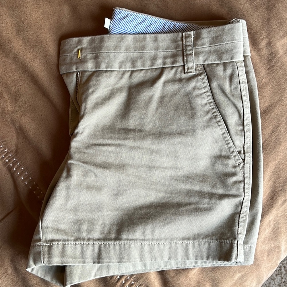JCrew 4” Chinos